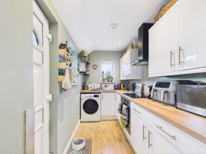 Kitchen- click for photo gallery